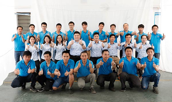 15vip太阳成集团古天乐灌装机-创新精神